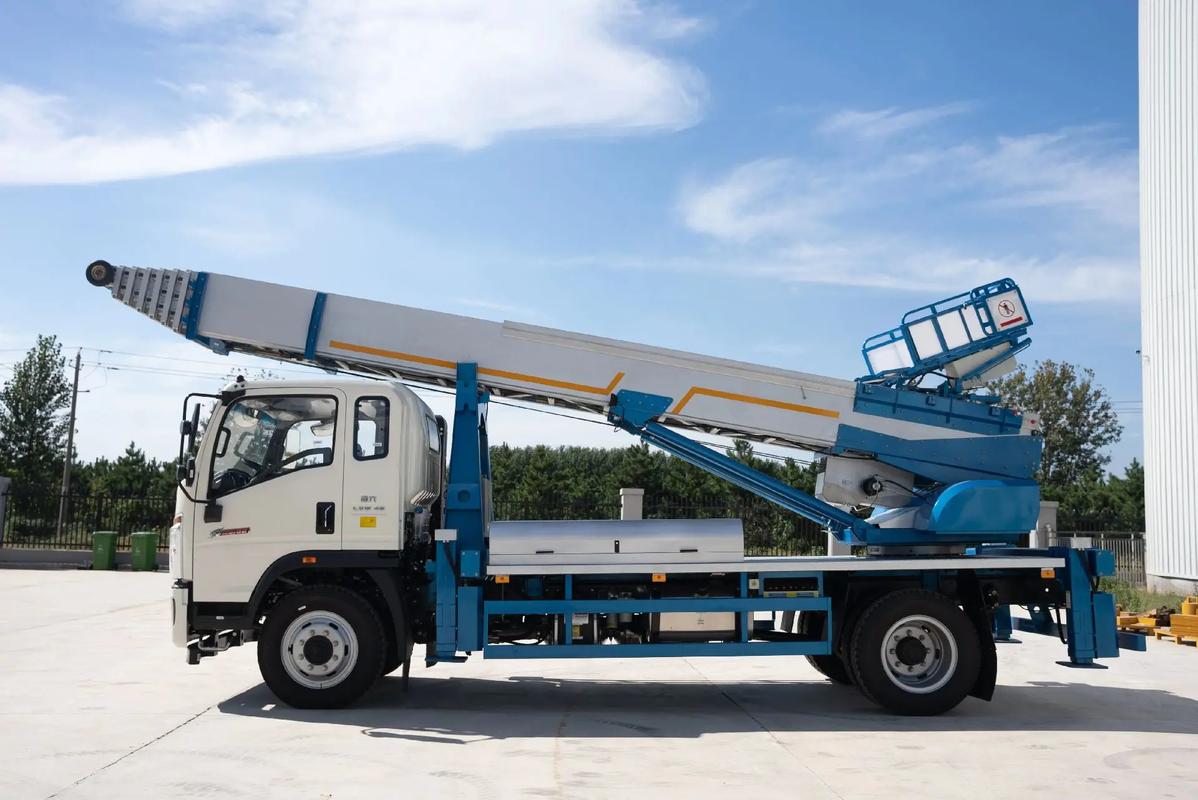 黄圃镇云梯上料车租赁费用