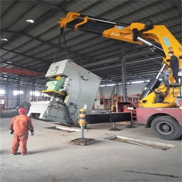 黄圃镇80吨折臂吊车出租附近电话