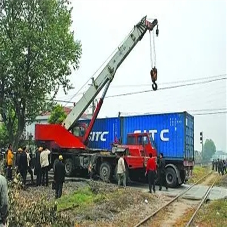 黄圃镇如何快速找到附近的吊车救援公司