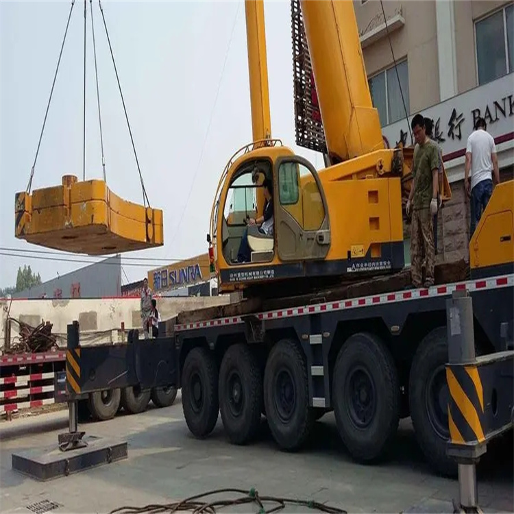 黄圃镇当地吊车出租|机器吊装|75吨|工厂搬迁服务