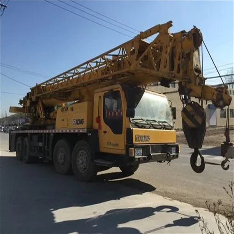 黄圃镇哪里有专业吊车出租